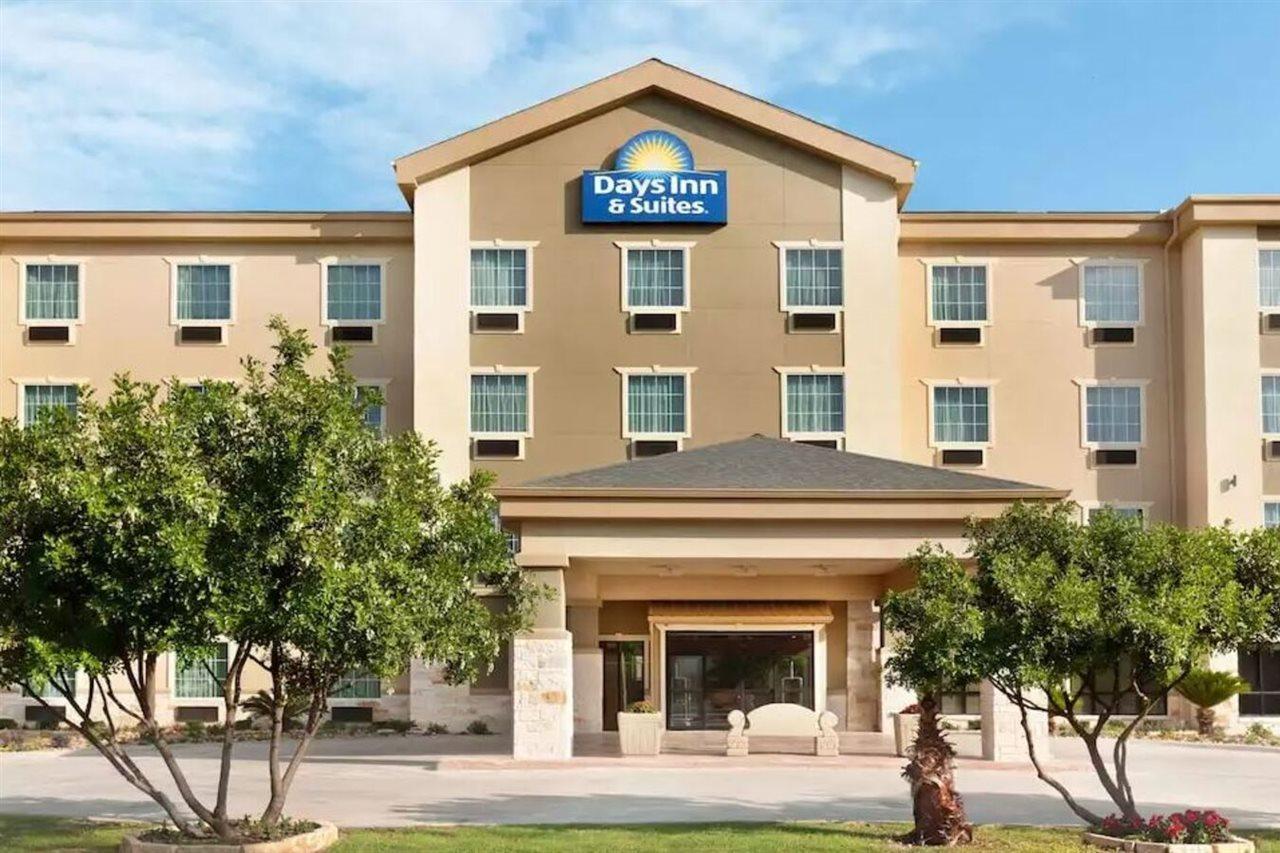 Studio 6 San Antonio - East Exterior photo